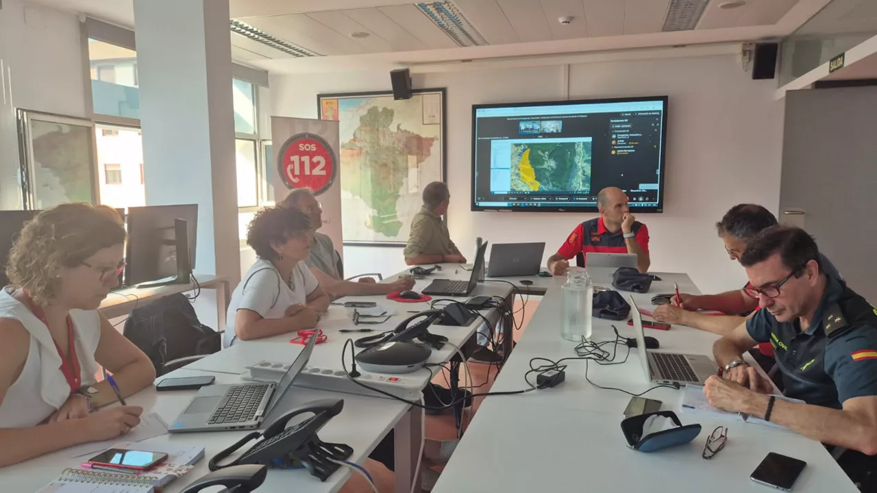reunión del Comité Asesor de Emergencias (CAE) Navarra incendios suteak
