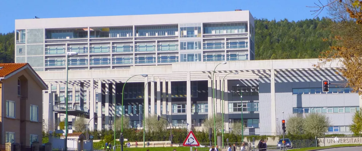 Hospital Universitario de Burgos. Foto: Wikipedia