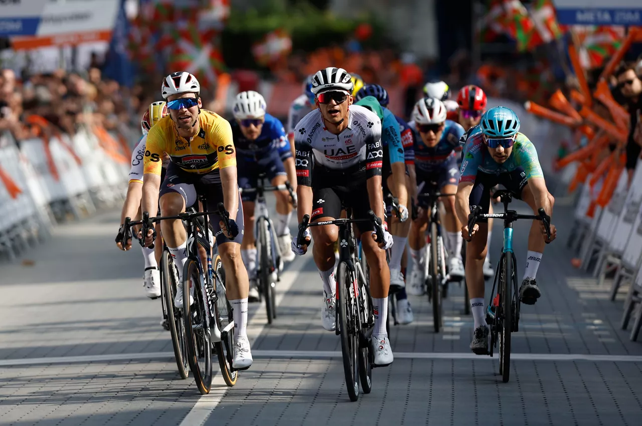 Itzulia 2025: Schachmann