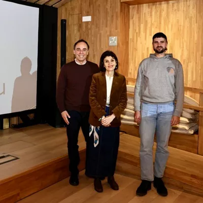 Presentación de la memoria de Berdindu



REMITIDA / HANDOUT por IREKIA

Fotografía remitida a medios de comunicación exclusivamente para ilustrar la noticia a la que hace referencia la imagen, y citando la procedencia de la imagen en la firma

30/3/2026