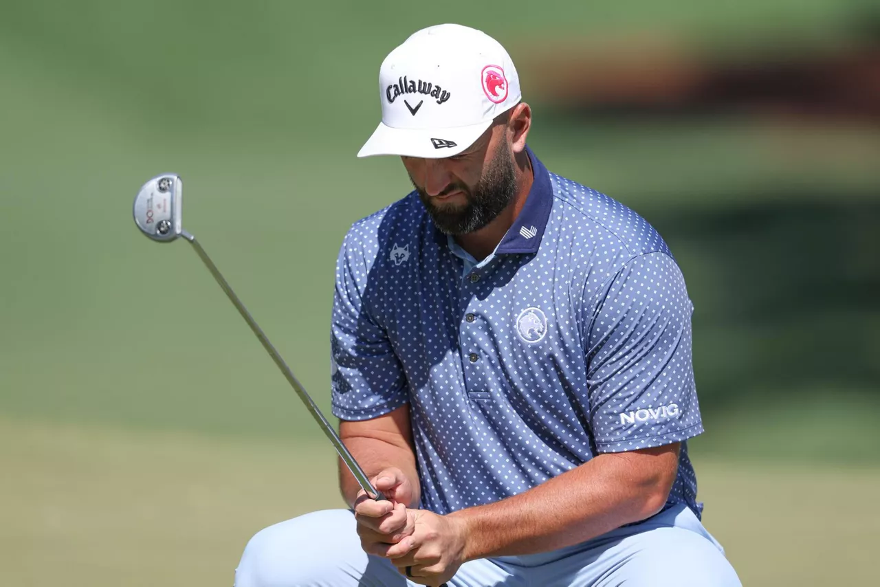 Augusta (United States), 11/04/2026.- Jon Rahm of Spain on the seventh green in Round 3 of the 2026 Masters tournament in August, Georgia, USA, 11 April 2026. (España) EFE/EPA/CHRIS TORRES
