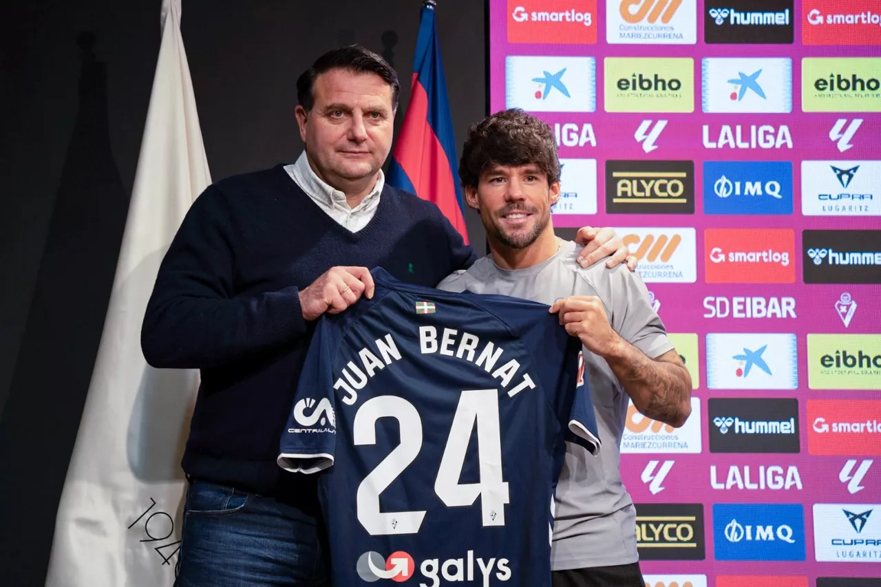 Juan Bernaten aurkezpen ofiziala