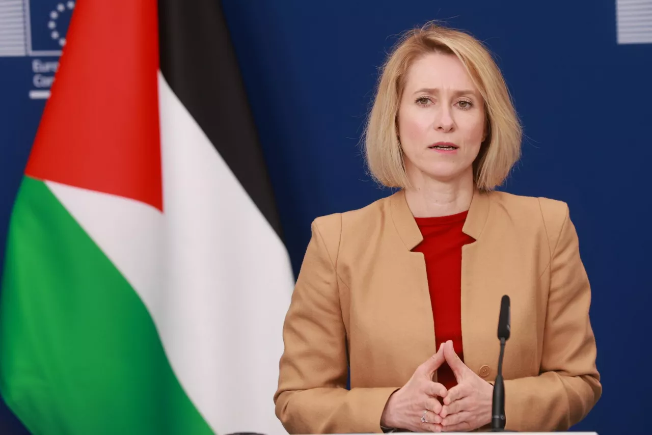 Brussels (Belgium), 20/04/2026.- High Representative of the European Union for Foreign Affairs and Security Policy, Kaja Kallas attends a press conference ahead of the Ad Hoc Liaison Committee (AHLC) Ministerial Meeting in Brussels, Belgium, 20 April 2026. The committee brings together international donors to coordinate financial support for the Palestinian Authority and discuss economic and institutional developments in the Palestinian territories. (Bélgica, Bruselas) EFE/EPA/OLIVIER HOSLET
