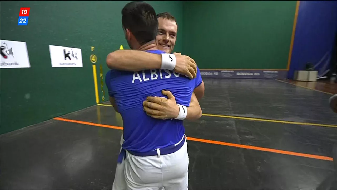 Unai Lasok eta Jon Ander Albisuk 10-22 menderatu dituzte Jokin Altuna eta Joseba Ezkurdia, Binakako Txapelketako 6. jardunaldian.