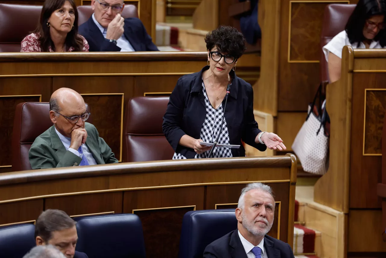 MADRID, 17/06/2026.- La portavoz del PNV, Maribel Vaquero, durante su intervención este miércoles en la sesión de control al Ejecutivo en la que el presidente del Gobierno, Pedro Sánchez, responde a preguntas del PP, PNV y Podemos. EFE/  Javier Lizon

