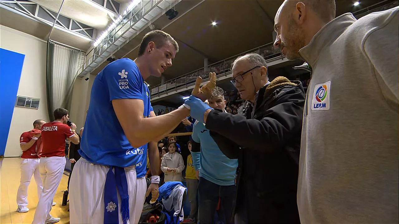 Jon-Mariezkurrena-lesion-mano-parejas