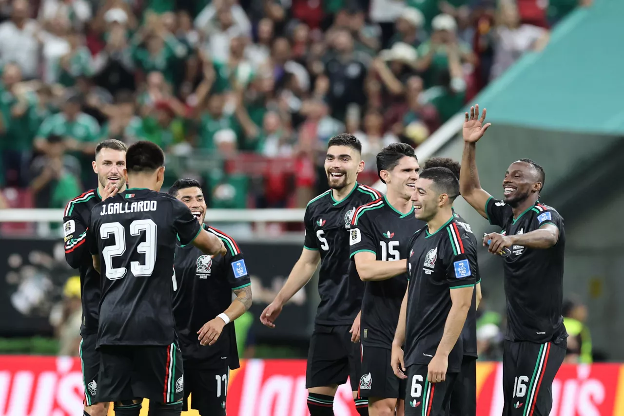 GR5120. GUADALAJARA (MÉXICO), 18/06/2026.- Jugadores de México reaccionan este jueves, en un partido del grupo A del Mundial de la FIFA 2026 entre México y Corea del Sur, en el estadio Akron en Guadalajara (México). EFE/ Alex Cruz
