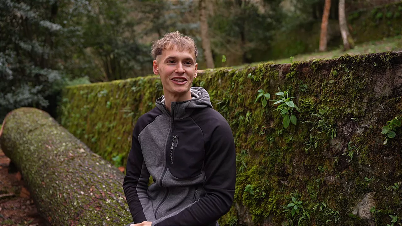 Mikel-Linazisoro-escalador