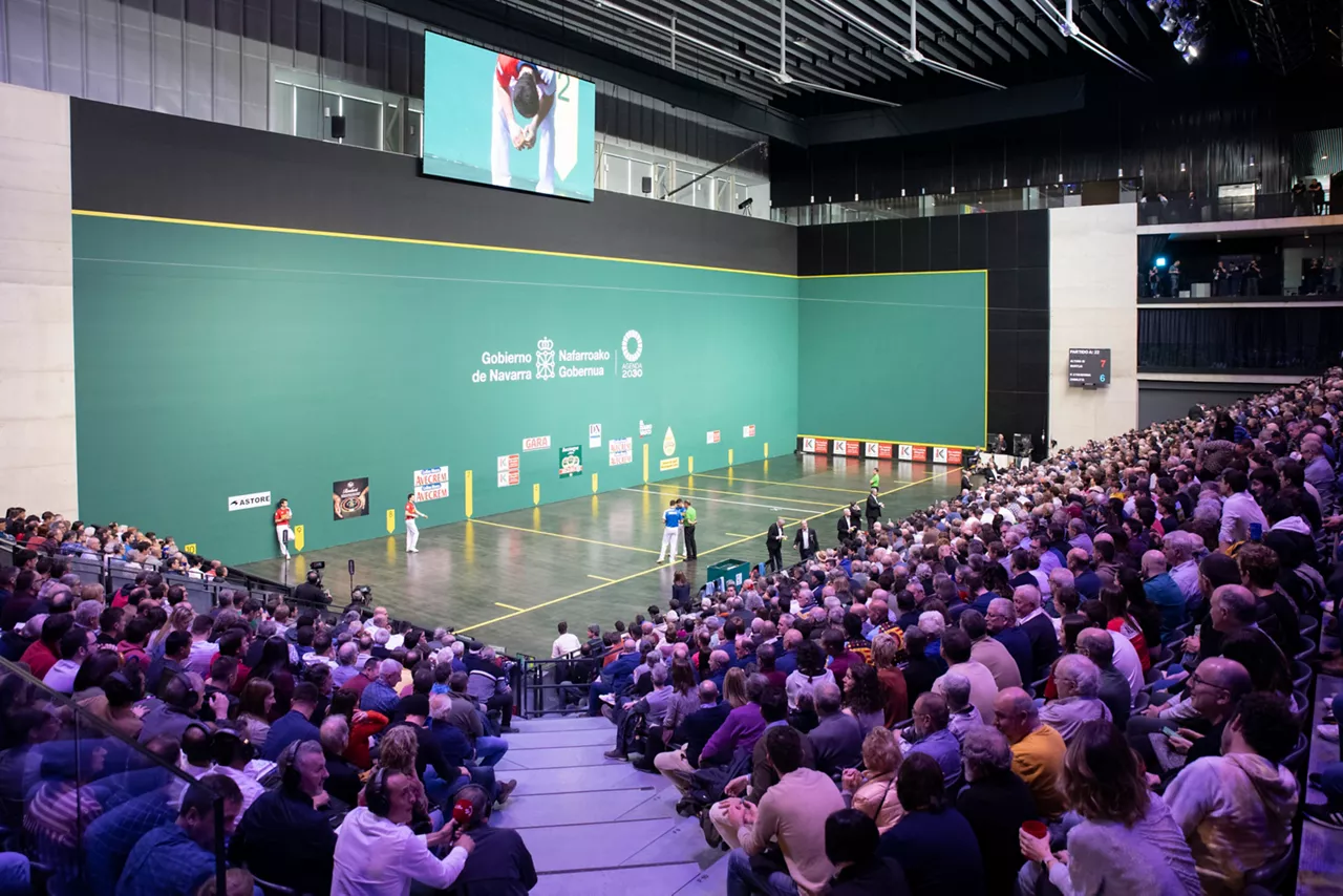 Nafarroa Arena pilotalekua