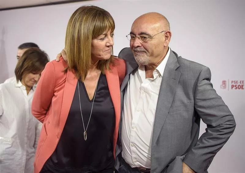 Idoia Mendia eta Jose Antonio Pastor. Argazkia: EFE.