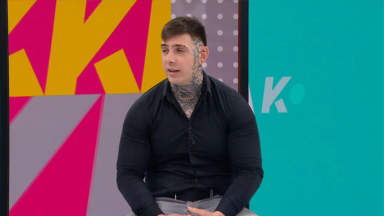 Paulo Azpiazu harri-jasotzailea.