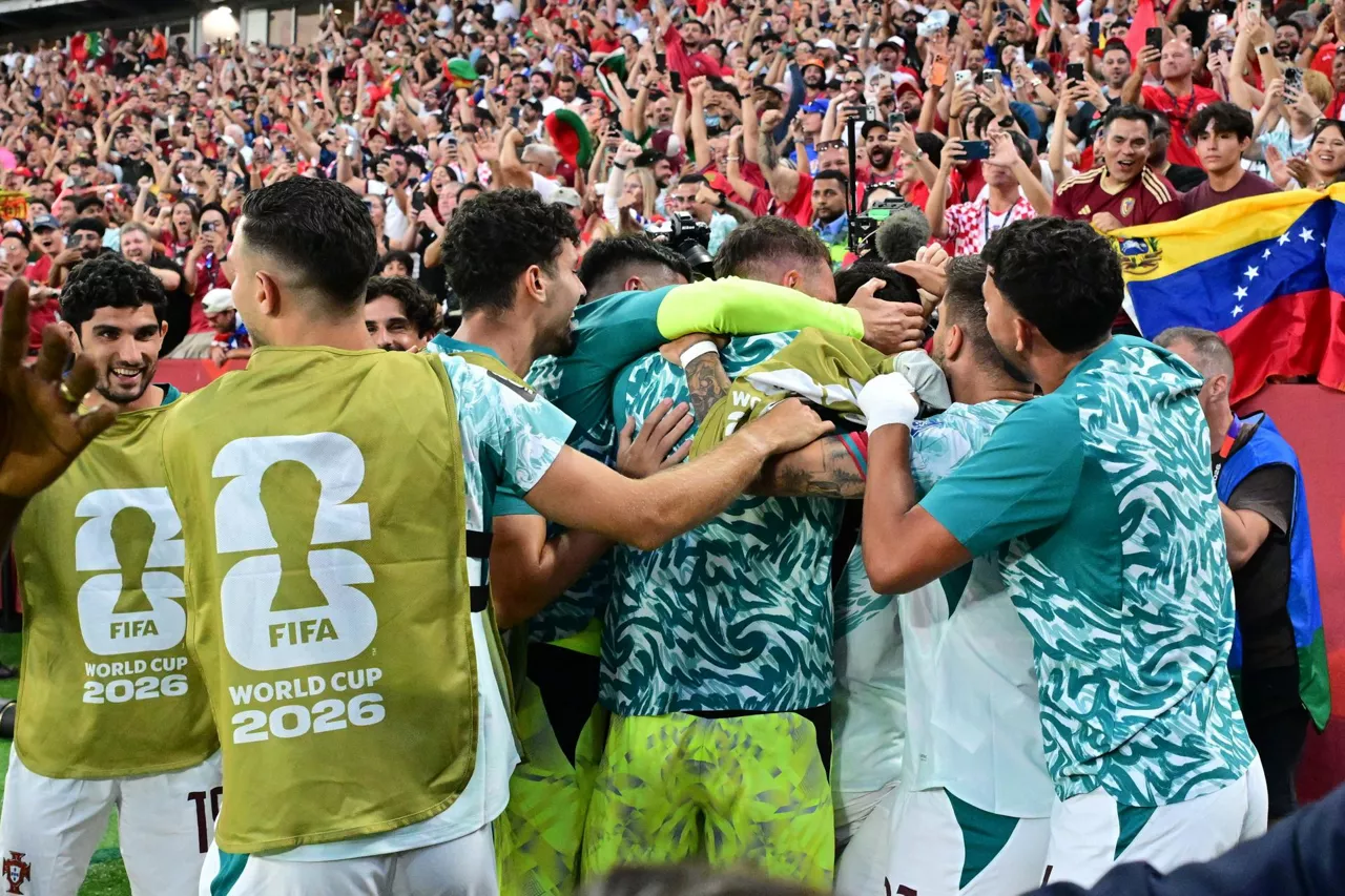TORONTO (Canada), 02/07/2026.- Players of Portugal celebrate scoring the 2-1 goal during the FIFA World Cup 2026 Round of 32 match Portugal against Croatia, in Toronto, Canada, 02 July 2026. (Croacia) EFE/EPA/EDUARDO LIMA

