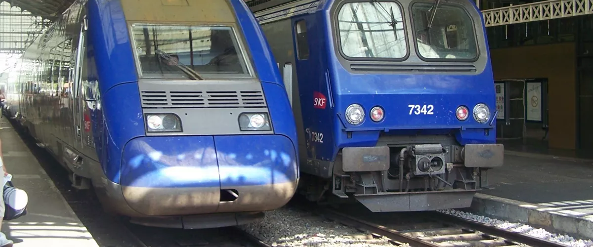 baiona trena geltokia