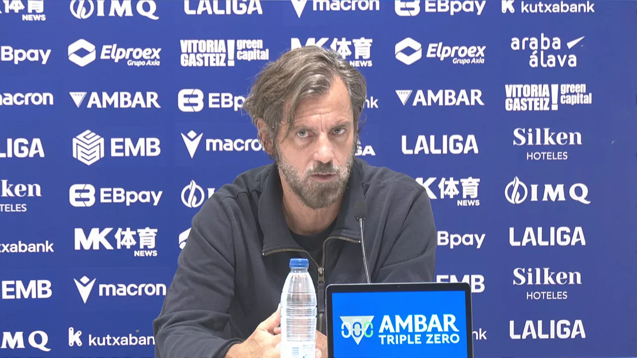 Quique Sánchez Flores entrandor Alavés