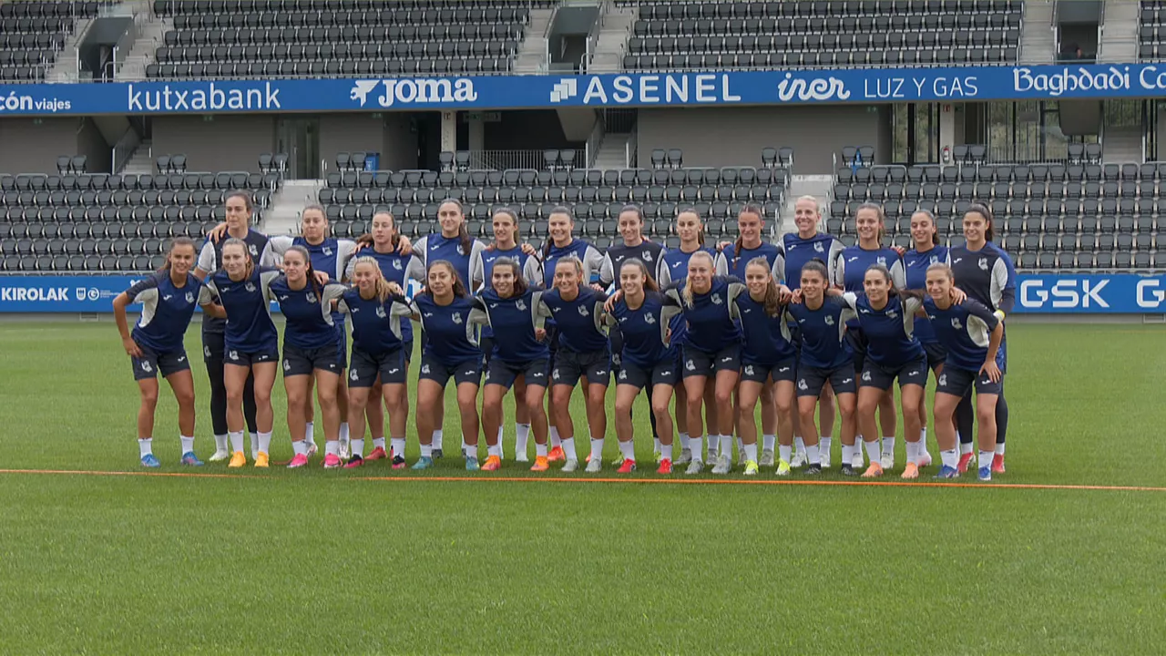 Realeko nesken taldea Zubietan entrenatzen hasi da