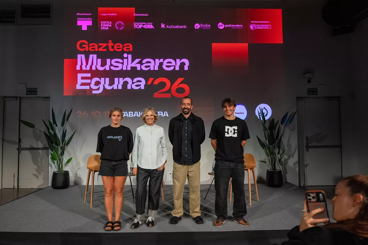 Musikaren Eguna 26 prentsaurrekoa Tabakaleran