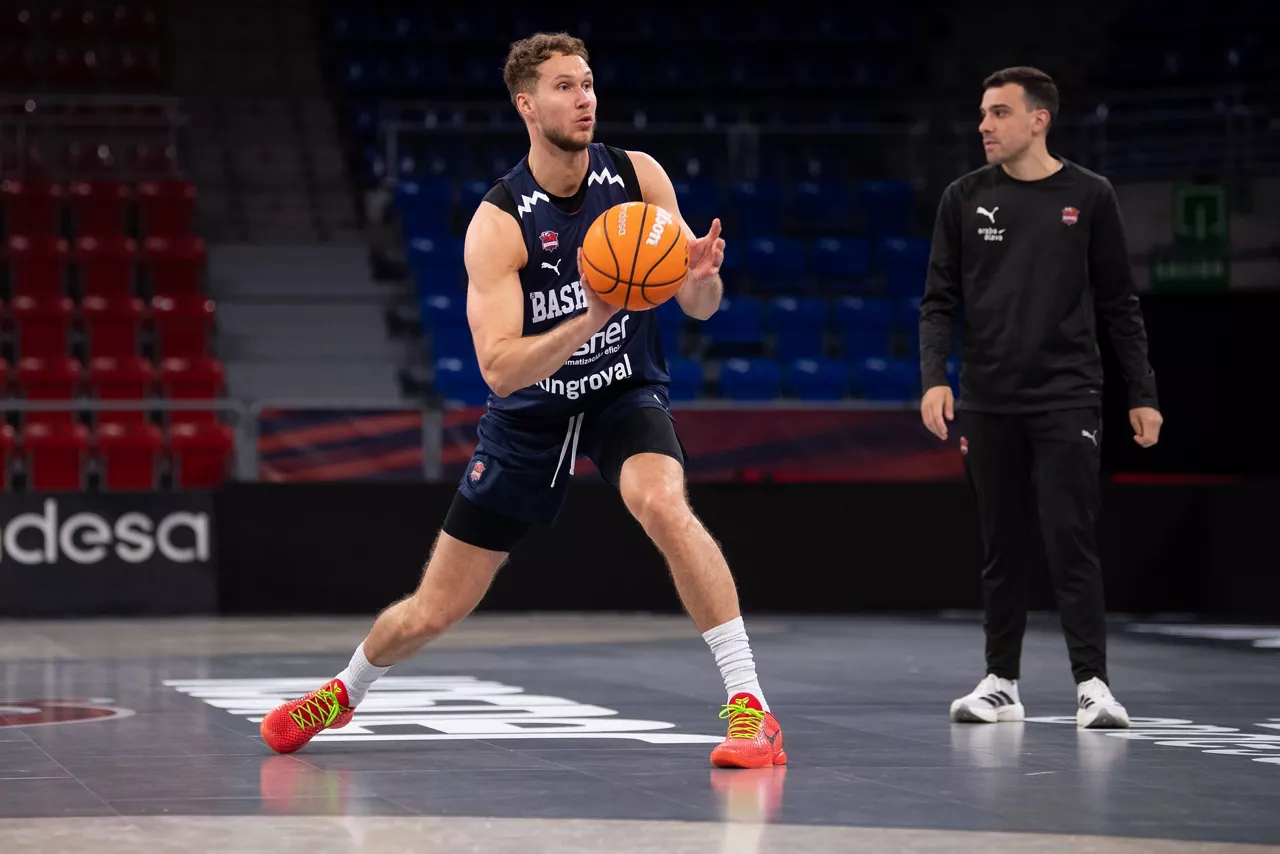 Tadas-Sedekerskis-vuelta-entrenamientos