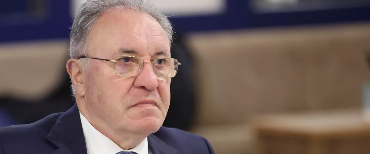 El presidente de Sidenor, José Antonio Jainaga el pasado 27 de febrero de 2025 en Bilbao. El juez de la Audiencia Nacional Francisco de Jorge investiga por contrabando y participación por complicidad en un delito de lesa humanidad o genocidio al presidente de Sidenor, José Antonio Jainaga Gómez, y a otros dos directivos, por vender acero a la compañía Israel Military Industries (IMSI), fabricante de armas, tanto pesadas como ligeras.