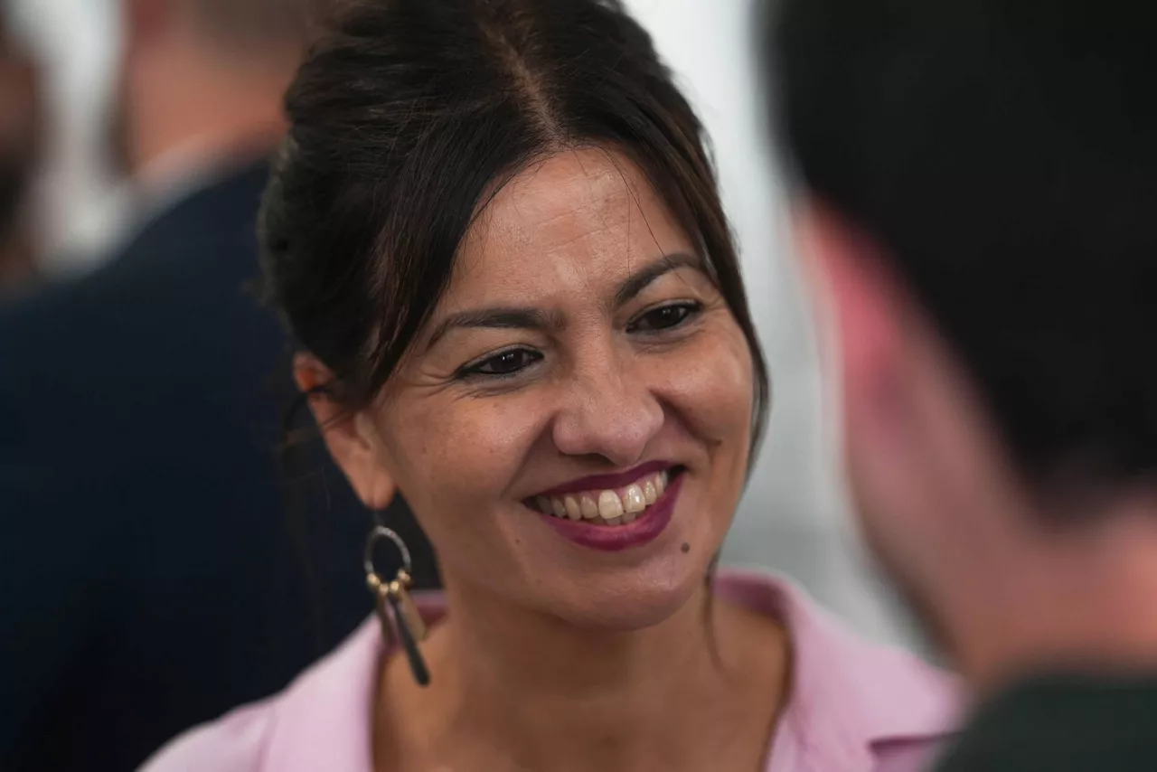 CÓRDOBA (ESPAÑA), 12/09/2026.- La ministra de Juventud e Infancia y dirigente de Izquierda Unida, Sira Rego durante la celebración de la Coordinadora Provincial de IU Córdoba este sábado. EFE/ Rafa Alcaide
