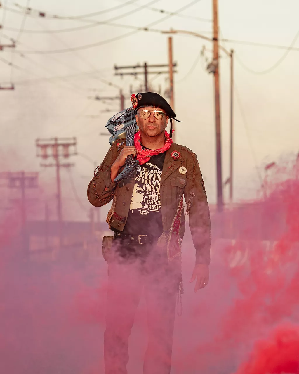 Rage Against the Machine eta Audioslaveko gitarrista. 