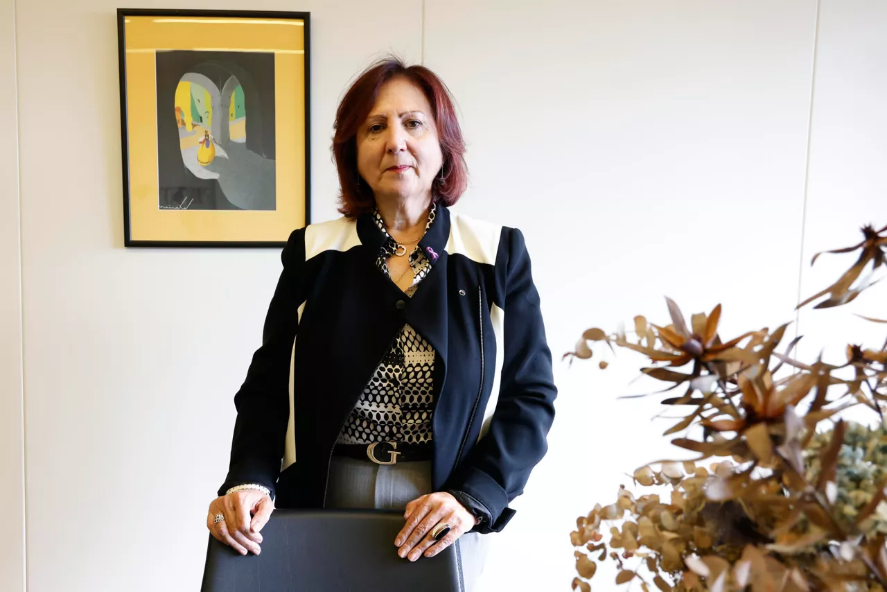 MADRID, 25/11/2025.- Fotografía de archivo (23/11/2024), de la fiscal Teresa Peramato Martín, una experta en la lucha contra la violencia de género, que ha sido propuesta por el Gobierno como nueva fiscal general del Estado, después de que ayer lunes renunciara al cargo Álvaro García Ortiz, condenado por el Tribunal Supremo a dos años de inhabilitación para el cargo por revelación de datos reservados. EFE/Blanca Millez
