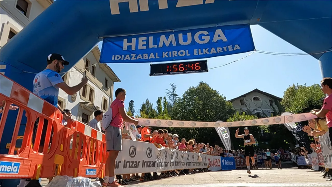 Ibai-Larrea-helmuga-Axari-Trail-2026-Idiazabal-Mikel-Garmendiaren-oroimenez