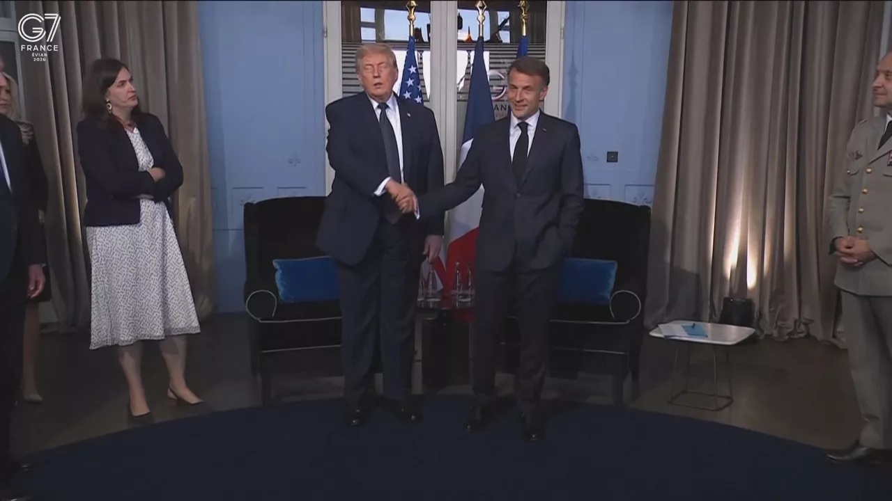 Trump y Macron G7ko bilkuran