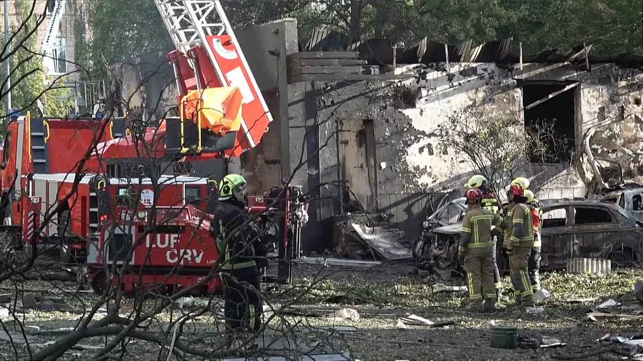 Errusiak Kiev kolpatu du, gerrako misil balistikoekin egindako eraso handienean