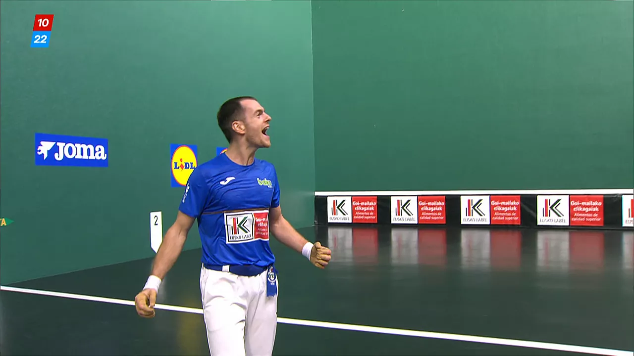 Erik Jaka - Unai Laso (10-22). Lau terdikoa.