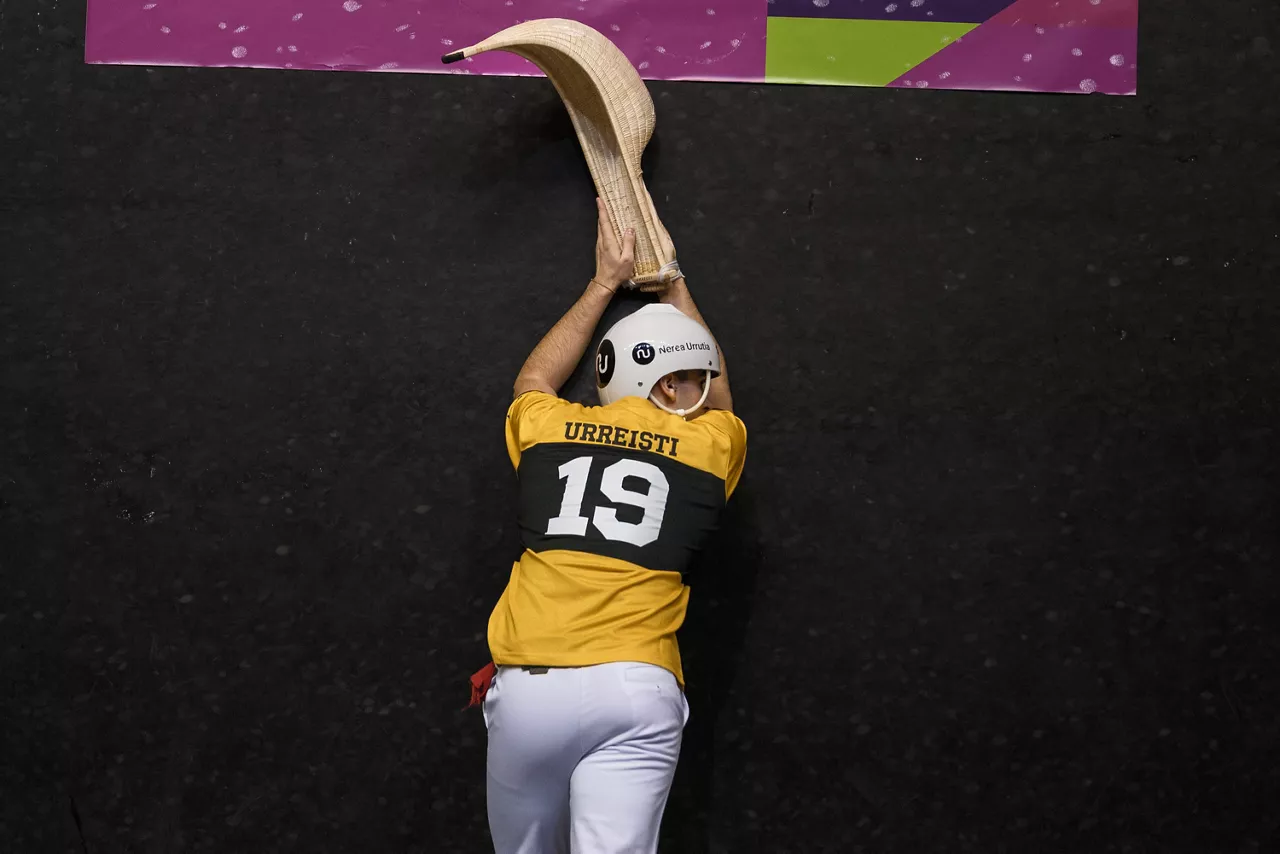 Eñaut Urreisti Winter Series