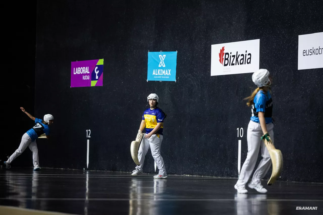 Helena-Arai-vs-Ihart-Maia-Euskotren-Winter-Series-finalerdiak-2026