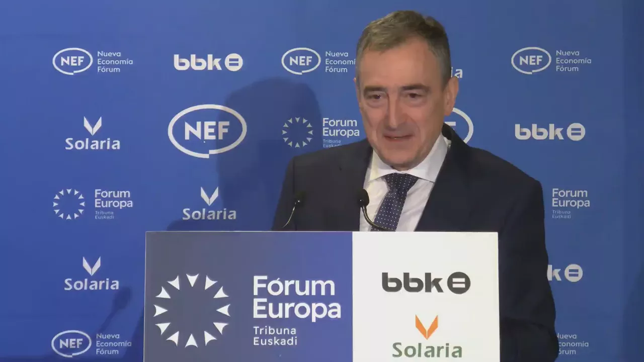 Aitor Esteban Forum Europa