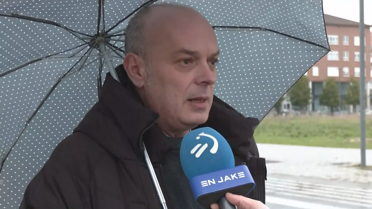 Andrés García, presidente del comité de Tubos Reunidos en Amurrio batzordeko presidentea
