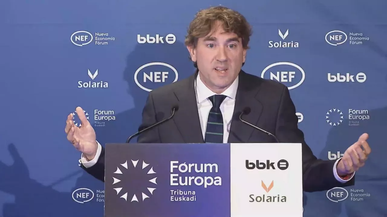 Andueza reitera que los herederos del franquismo tienen que pedir perdón por el bombardeo de Gernika y no el Gobierno Vasco 