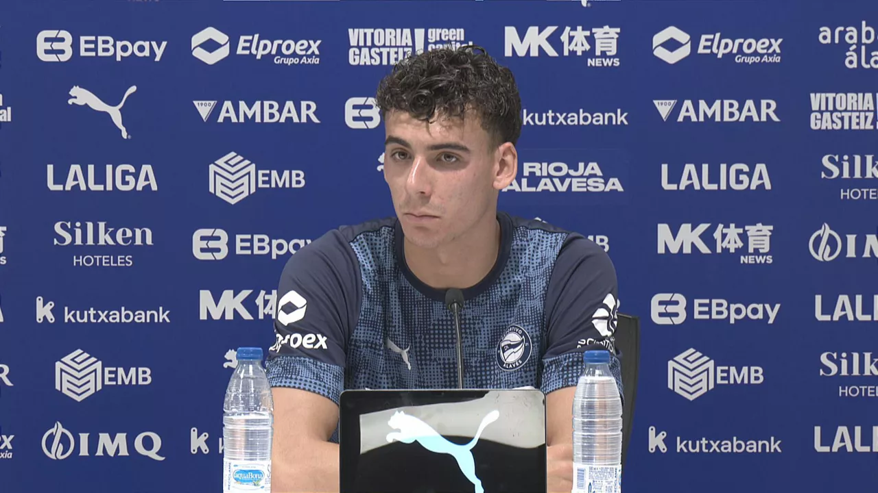 Angel Perez, Alaveseko jokalaria