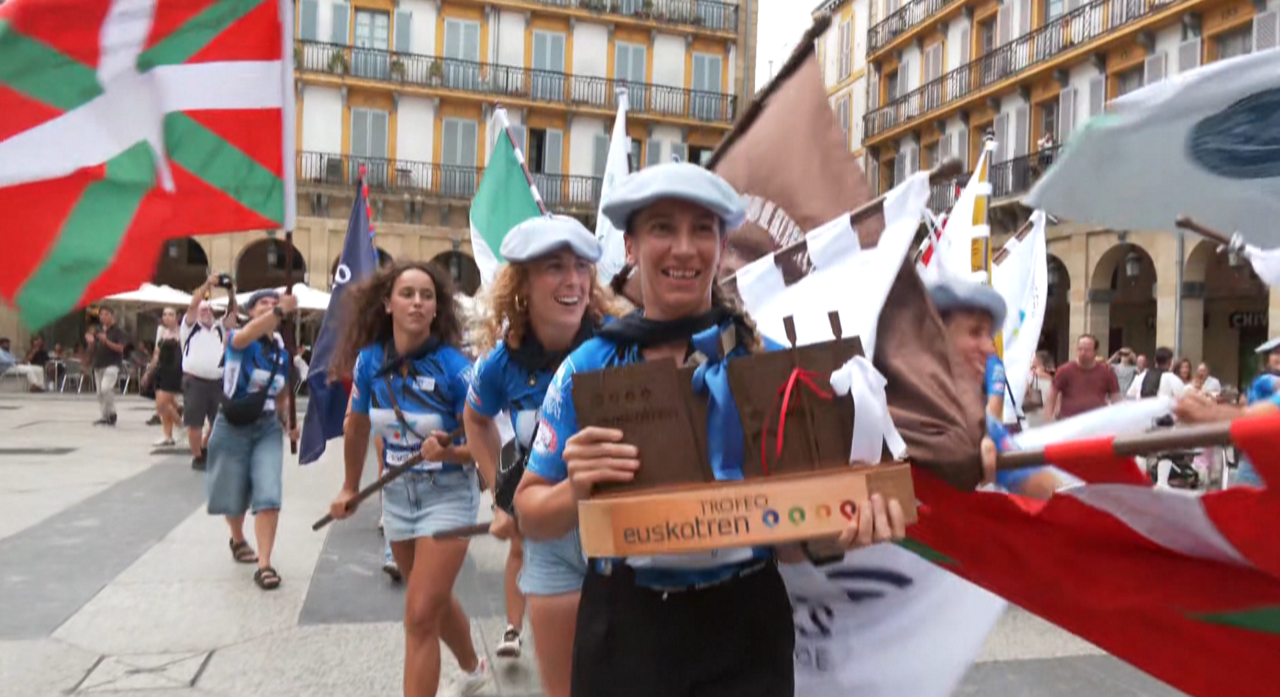 Arraun Lagunak ospakizuna Donostian