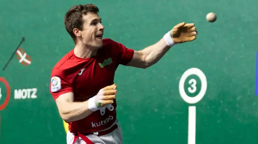 Iñaki Artola pilotaria