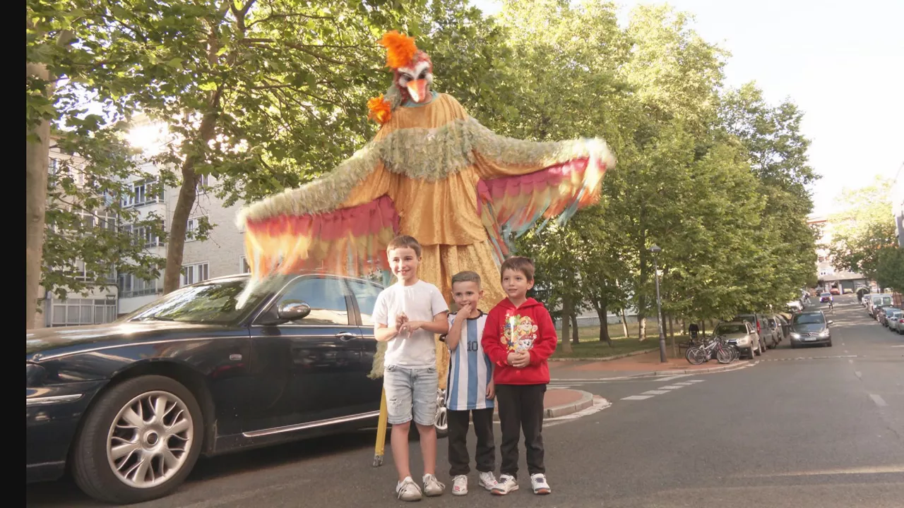 Muchos barrios de Vitoria-Gasteiz cuentan con su propio personaje de fiestas
