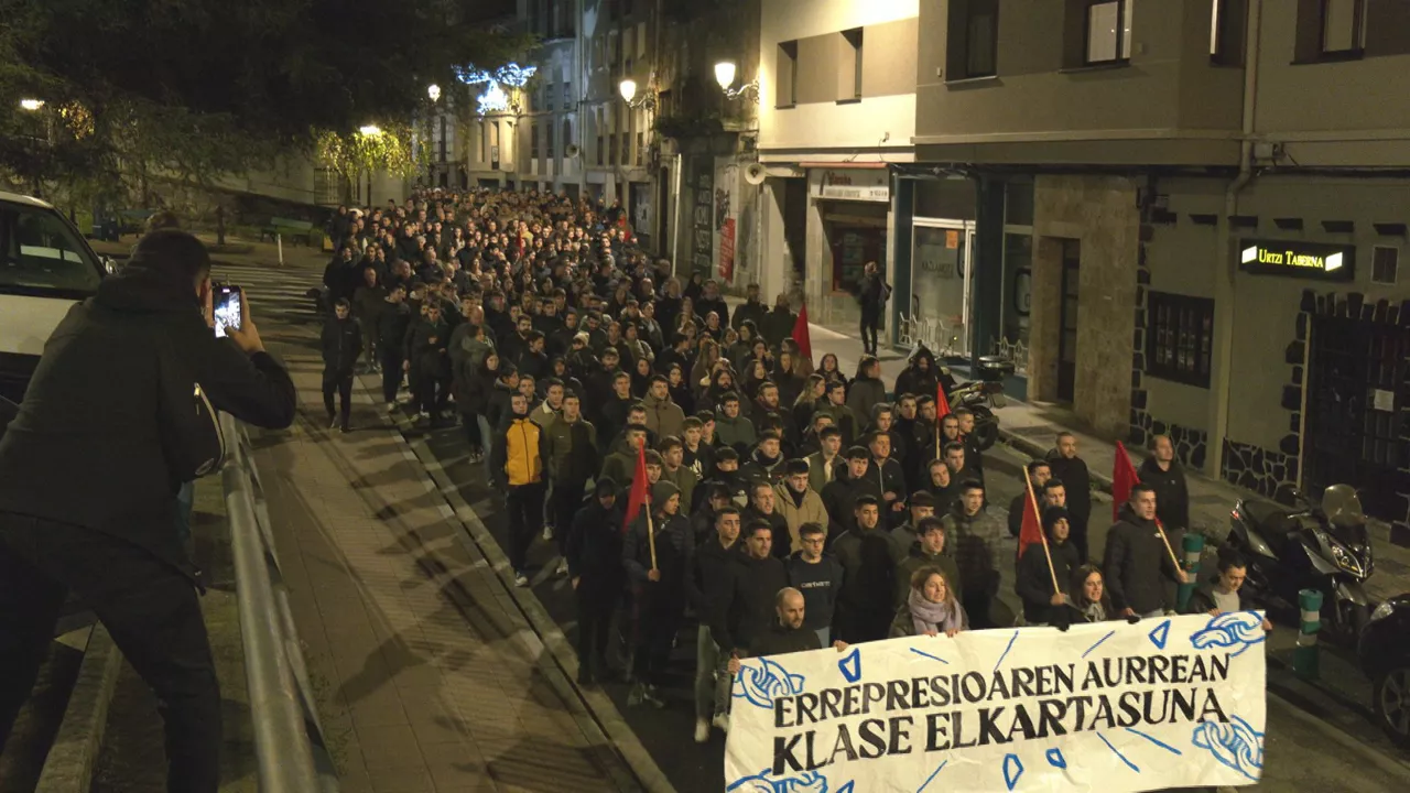 Azpeitiako auzipetuen aldeko manifestazioa