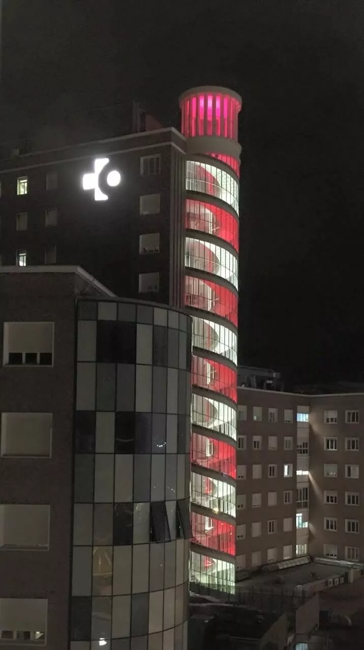 El hospital de Cruces, de noche