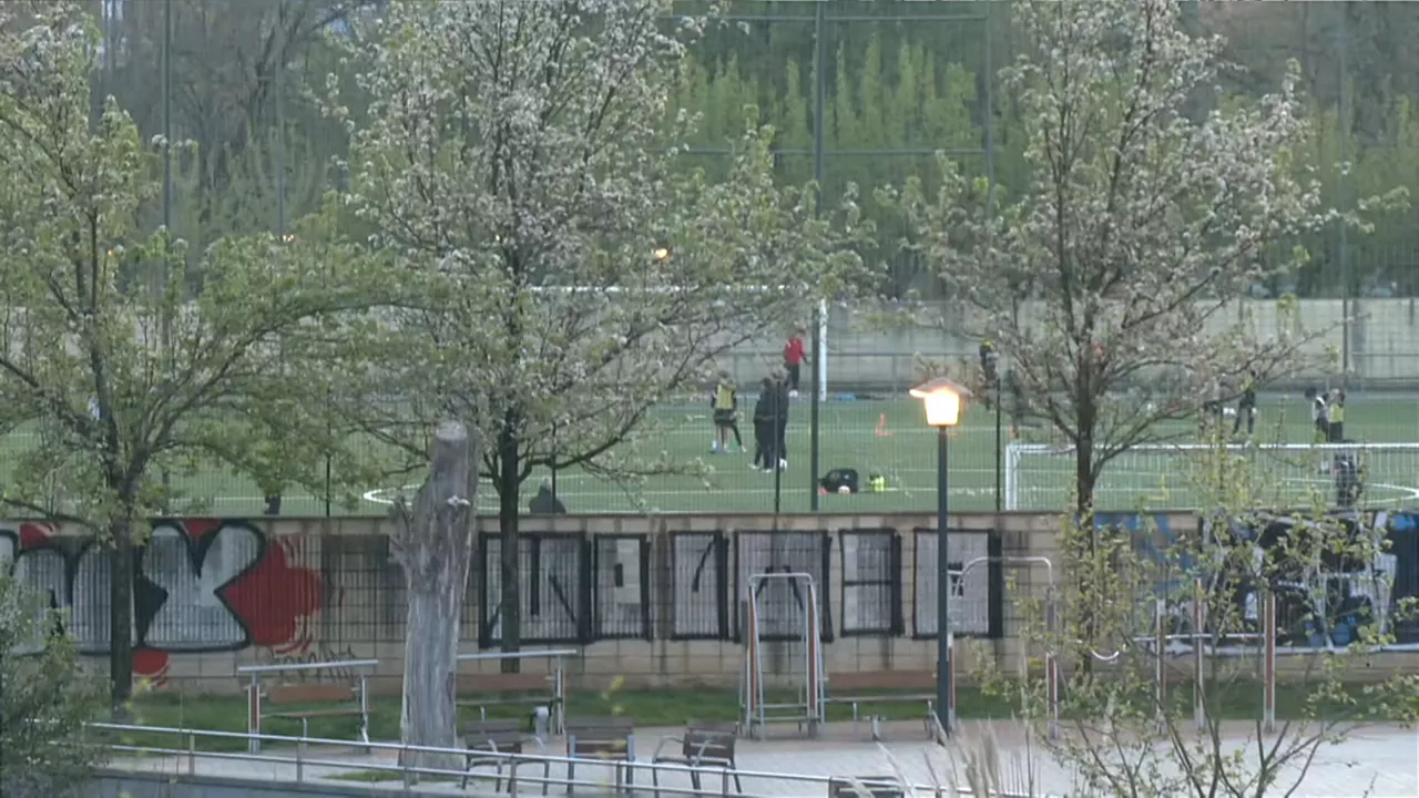 Una árbitra menor de edad denuncia insultos y amenazas en un partido en Basauri