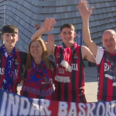 Seguidores del Baskonia en Valencia