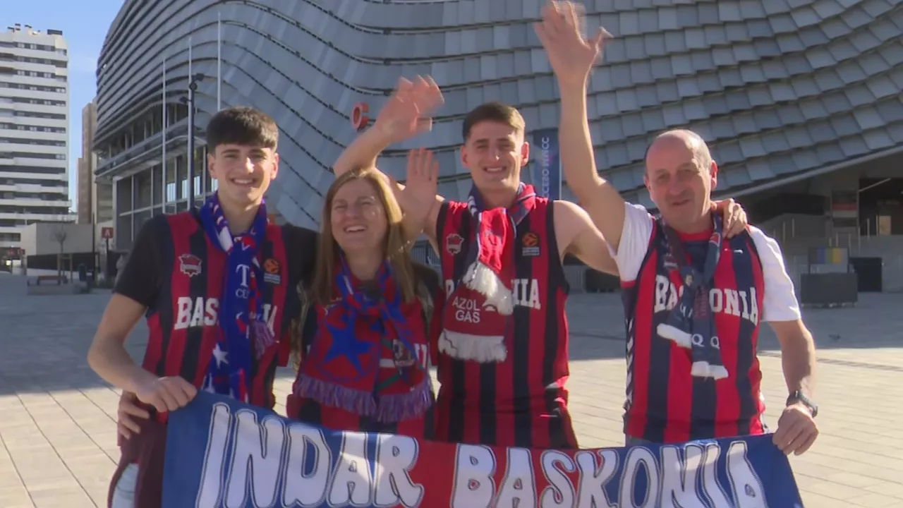 Seguidores del Baskonia en Valencia
