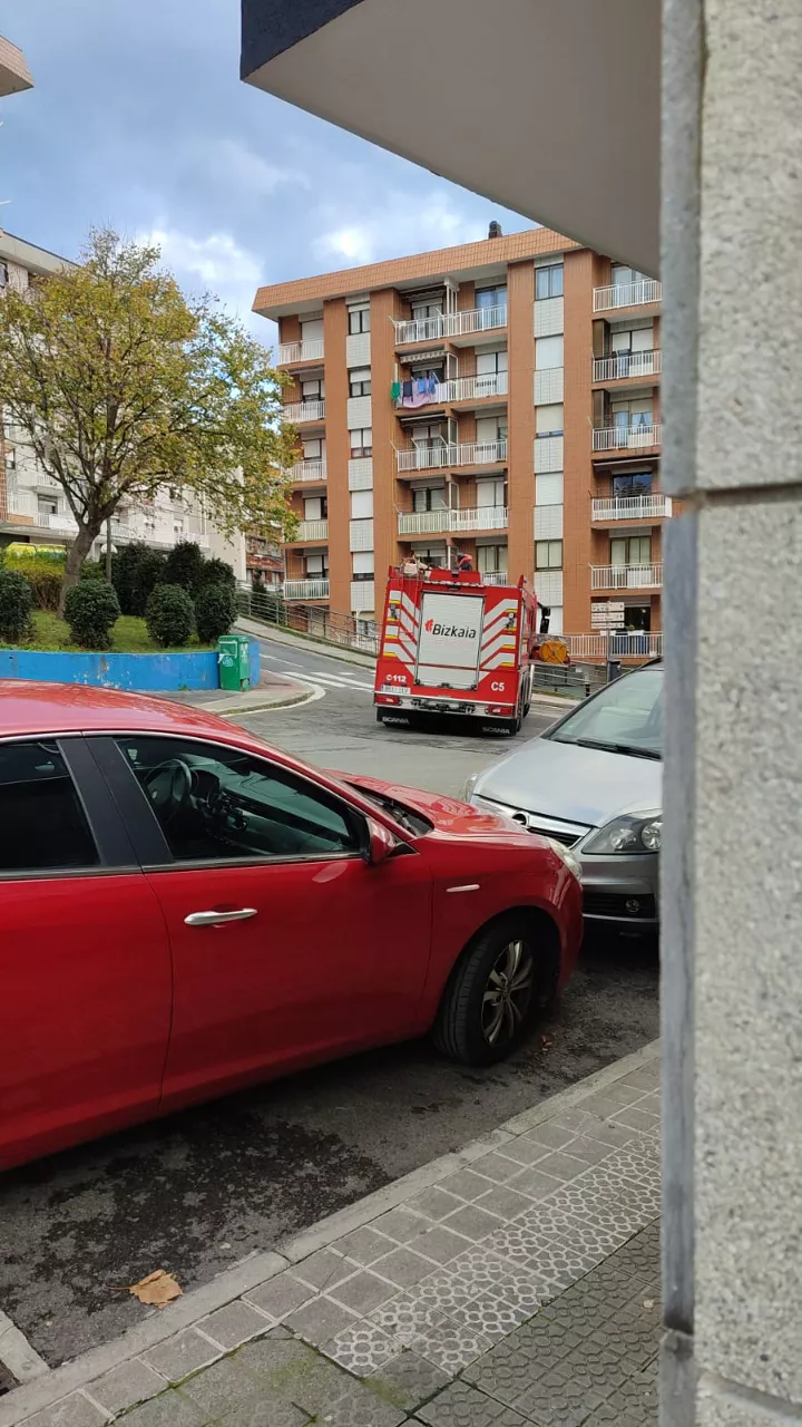 Muere un hombre de 73 años en un incendio en Bermeo