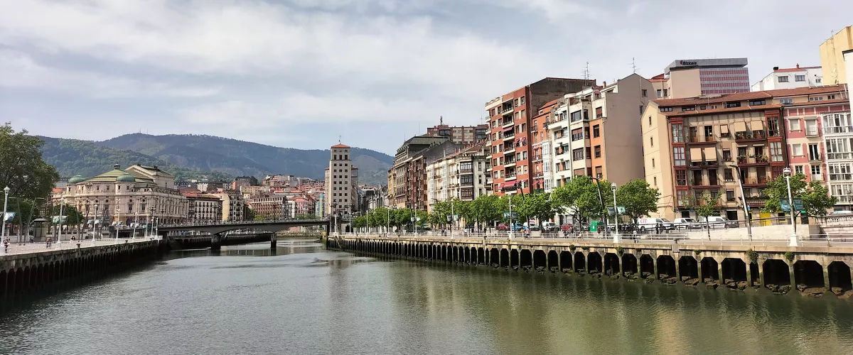 Bilbo eguzkia Areatza Amaia De Leon