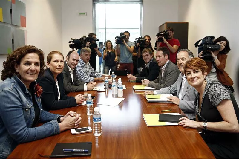 EH Bildu Geroa Bai bilera reunión. EFE