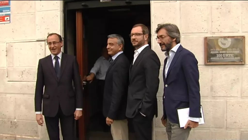 MAM-eko argazkia: bilera-eaj-pnv-pp-vitoria_