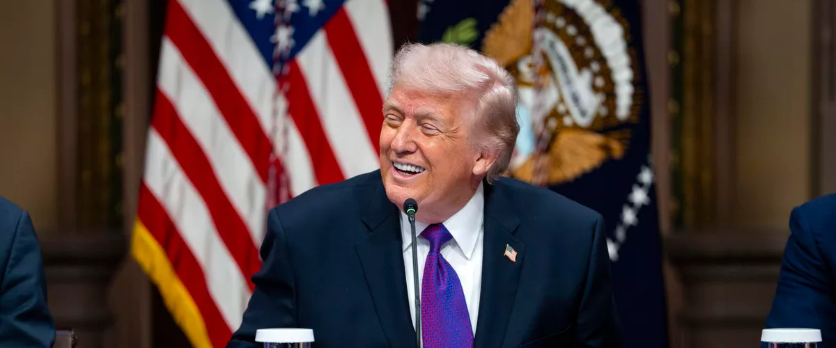 WASHINGTON DC (United States), 04/03/2026.- President Donald Trump speaks during a roundtable on the Ratepayer Protection Pledge in the Indian Treaty Room in the Eisenhower Executive Office Building near the White House in Washington, DC on Wednesday, March 4, 2026. Technology firms that sign the pledge will commit to ensuring artificial intelligence infrastructure does not raise utility bills for households and small businesses. EFE/EPA/BONNIE CASH / POOL
