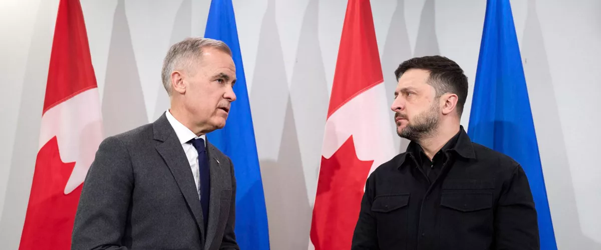 HALIFAX (Canada), 27/12/2025.- A handout photo made available by the Presidential Press Service shows Ukrainian President Volodymyr Zelensky (R) meeting with Prime Minister of Canada, Mark Carney (L) in Halifax, Canada, 27 December 2025. President Zelensky met with Carney on his way to Florida, USA, where he will meet with US President Trump on 28 December. (Ucrania) EFE/EPA/PRESIDENTIAL PRESS SERVICE HANDOUT HANDOUT HANDOUT EDITORIAL USE ONLY/NO SALES
