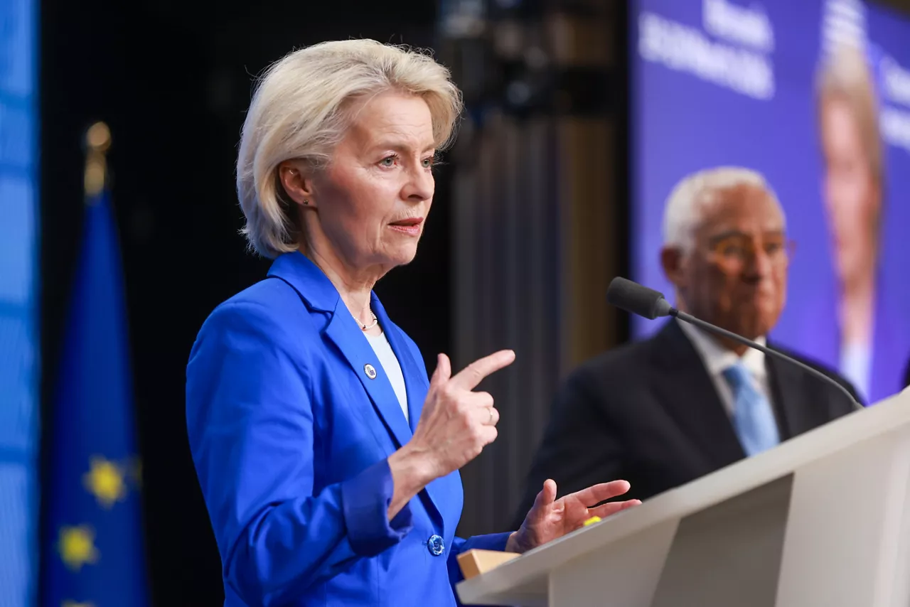 BELGIUM (BRUSSELS), 20/03/2026.- European Commission President Ursula von der Leyen speaks (L) as European Council President Antonio Costa (R) listens during a press briefing at the end of a formal meeting of the members of the European Council in Brussels, Belgium, 20 March 2026. Leaders discussed the situation in the Middle East, including Iran, continued support for Ukraine, European competitiveness, defence and migration amid rising geopolitical and economic tensions. (Bélgica, Ucrania, Bruselas) EFE/EPA/OLIVIER HOSLET
